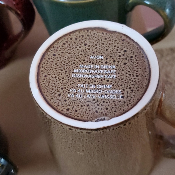 Set of 4 Mugs - Picture 3 of 4